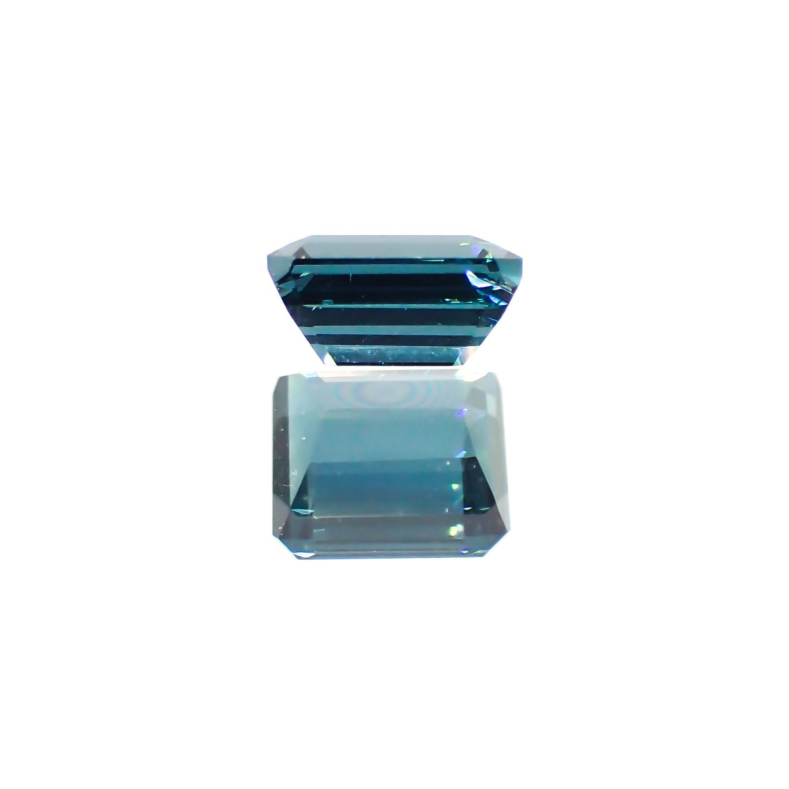 ブルートルマリン(宝石名ブルー・トルマリン) ナイジェリア/ブラジル産 1.567ct ソ付(彩珠)[211013588]7.2×6.3mm前後