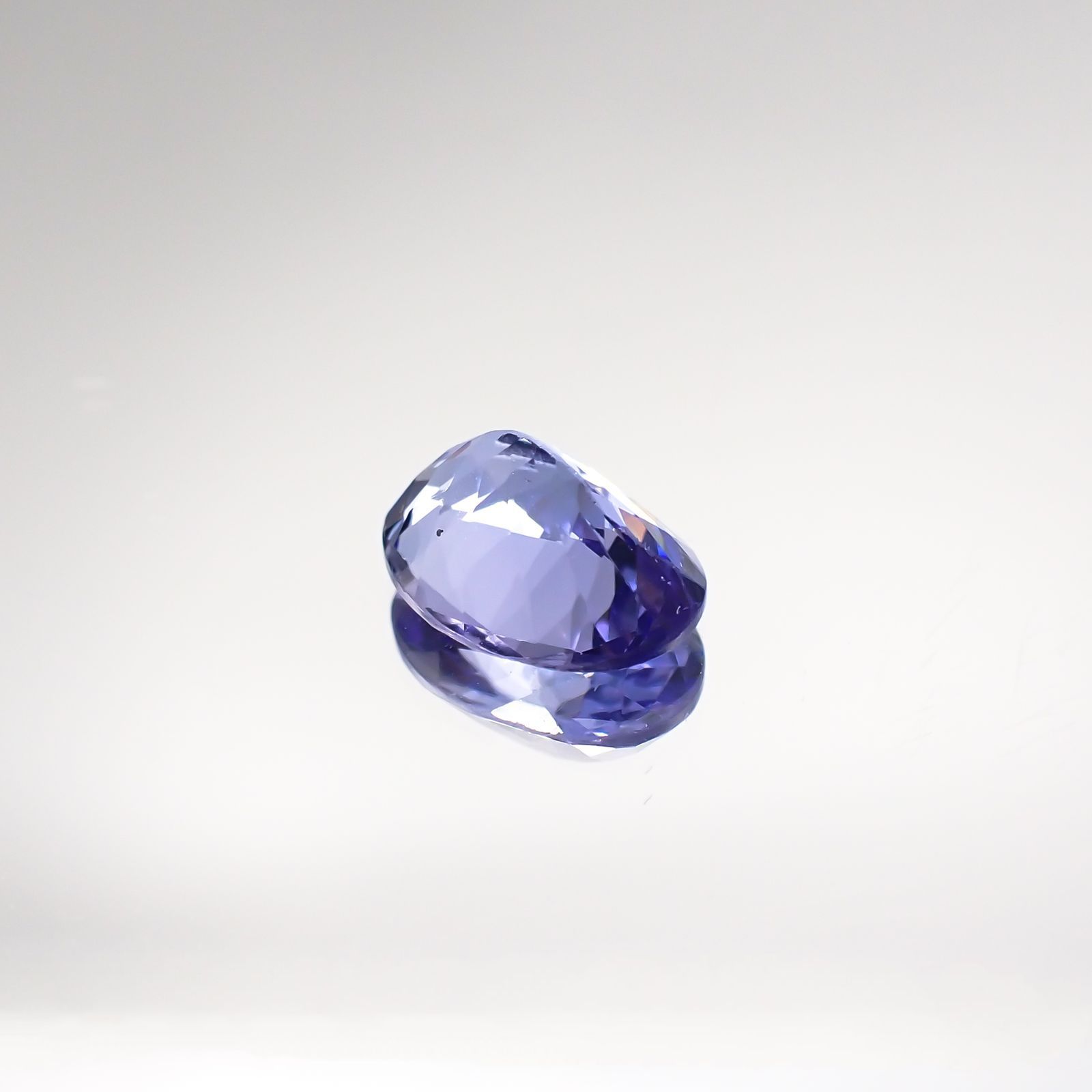 タンザナイト(宝石名タンザナイト) タンザニア産 1.60ct 識別済[210711836]8.5×6.4mm前後 | TOP  STONE(トップストーン)