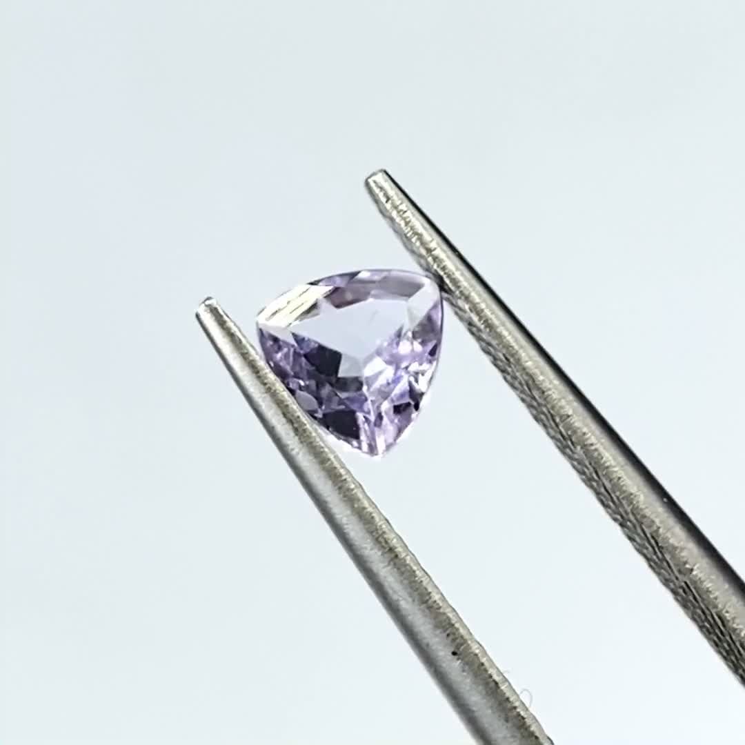 ラベンダーゾイサイト(宝石名ゾイサイト)タンザニア産 0.49ct