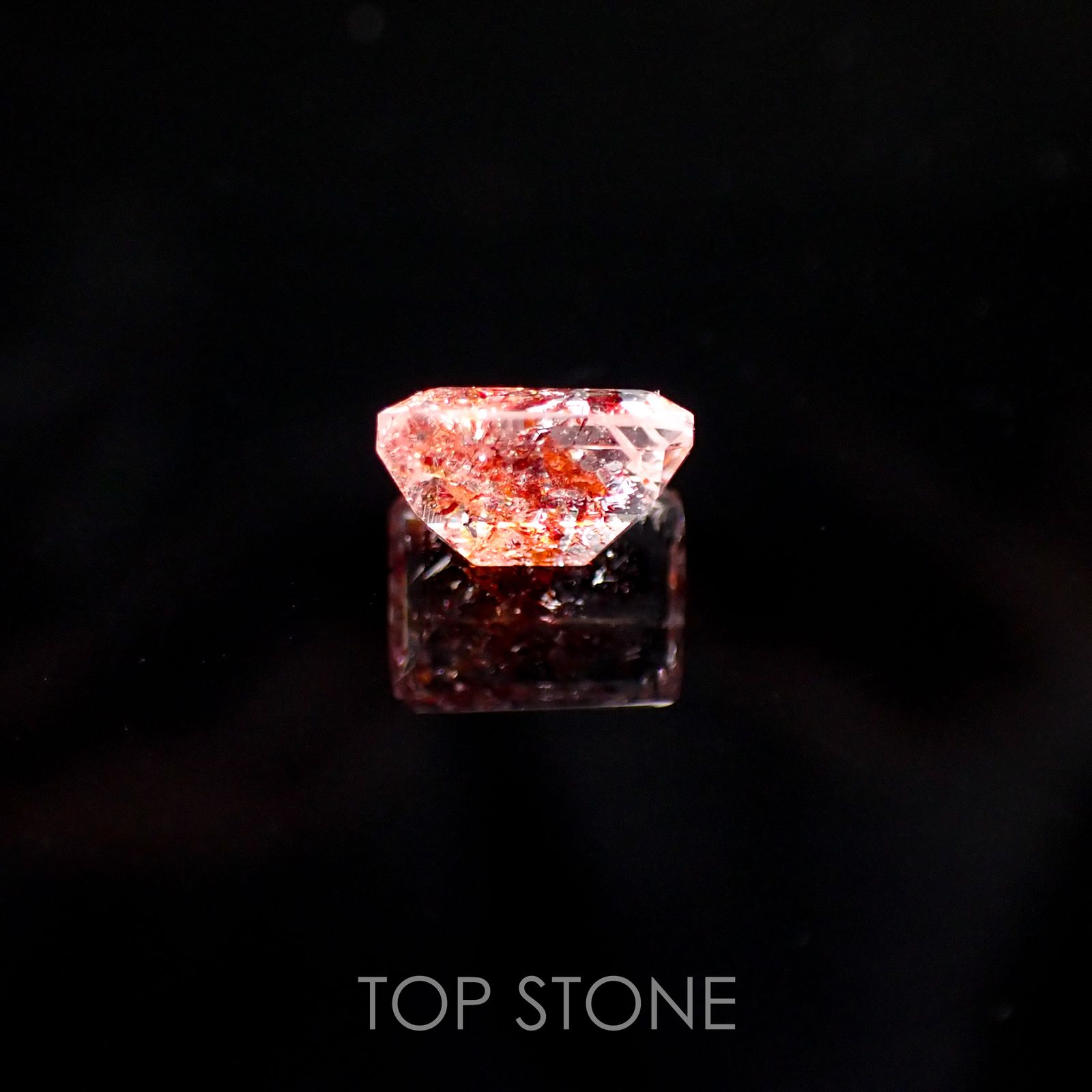 ファイヤークォーツ ナイジェリア産 ルース 1.3ct[210510705]7.5×5.6mm前後