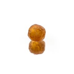 スペサルティンガーネット マンダリンオレンジカラー原石(宝石名ガーネット)タンザニア産 識別済 1.14ct / 5.3x4.9mm前後 [231023938]