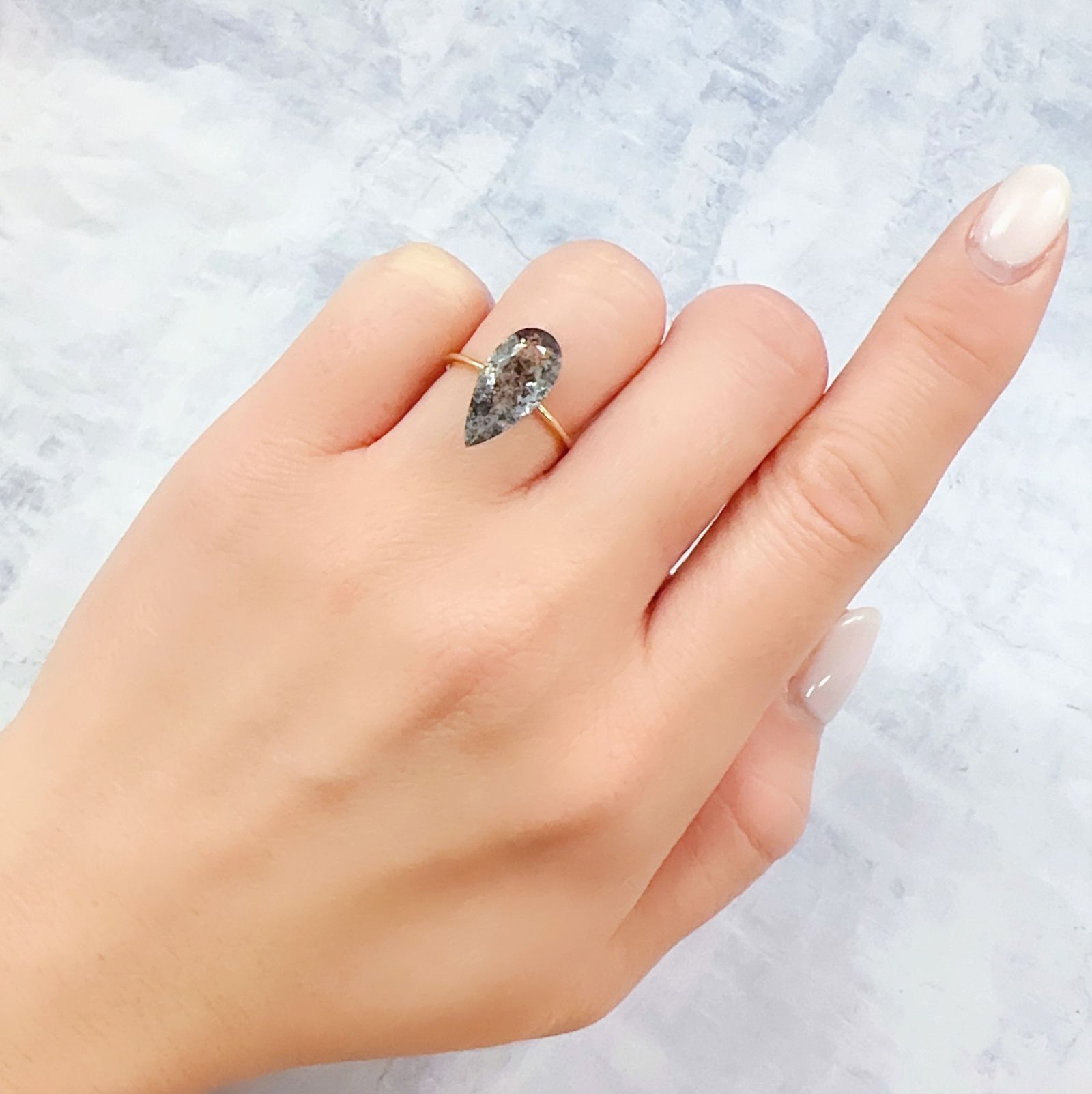 モスアクアマリン ブラジル産 2.46ct[230220521]15.3x7.3mm前後