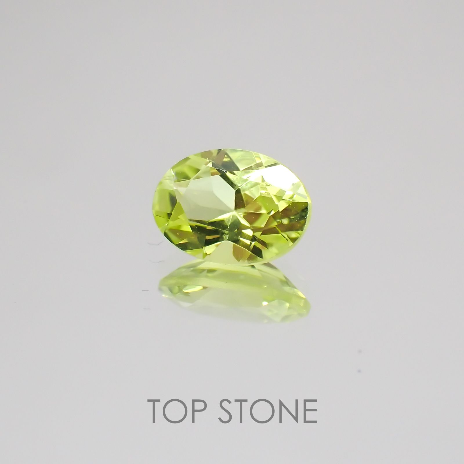パロットクリソベリル インド産 ルース 1.07ct[19111471]7.5×5.5mm前後