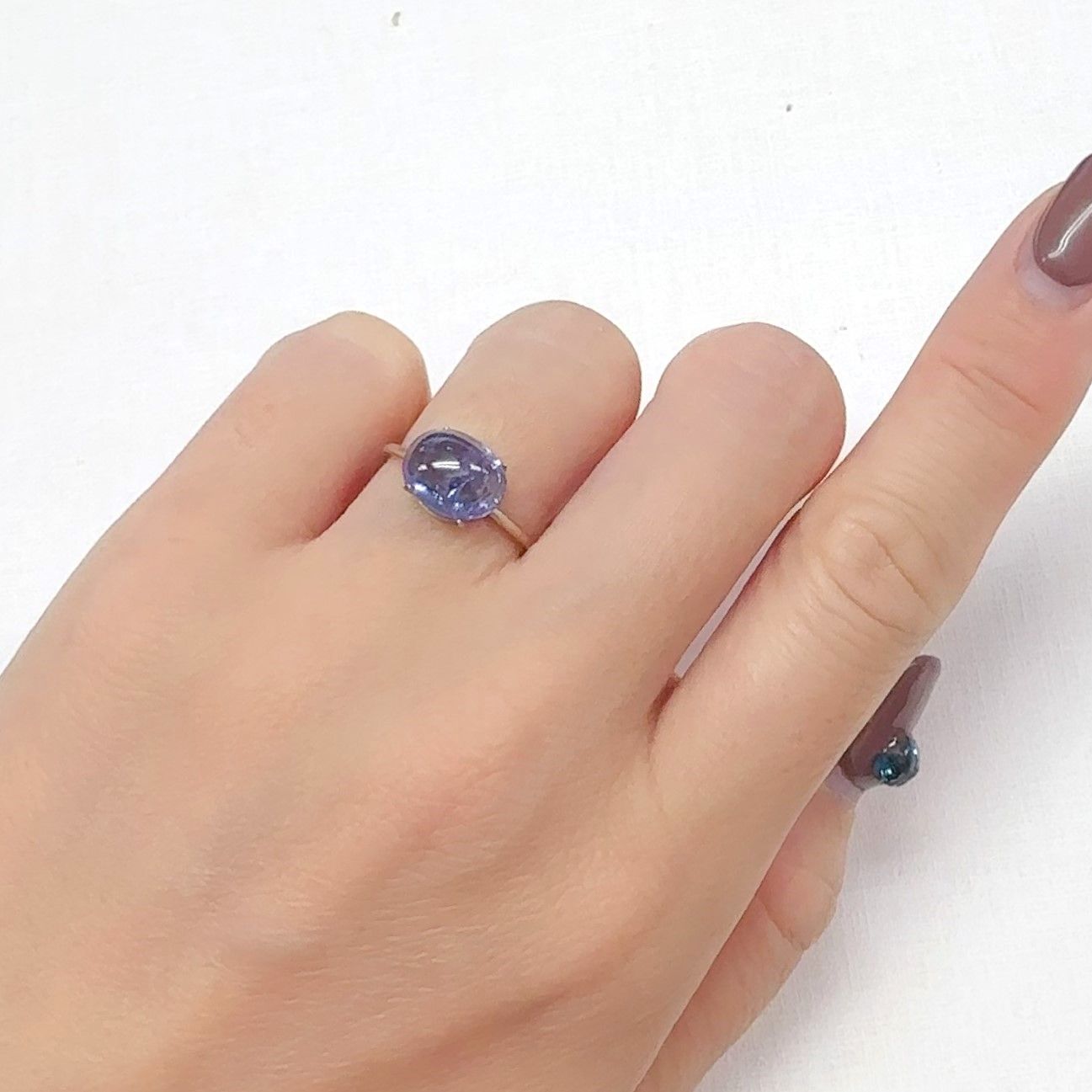 バイカラータンザナイト(宝石名バイカラー・ゾイサイト)タンザニア産 3.68ct 識別済[240627896]9.8x7.7mm前後