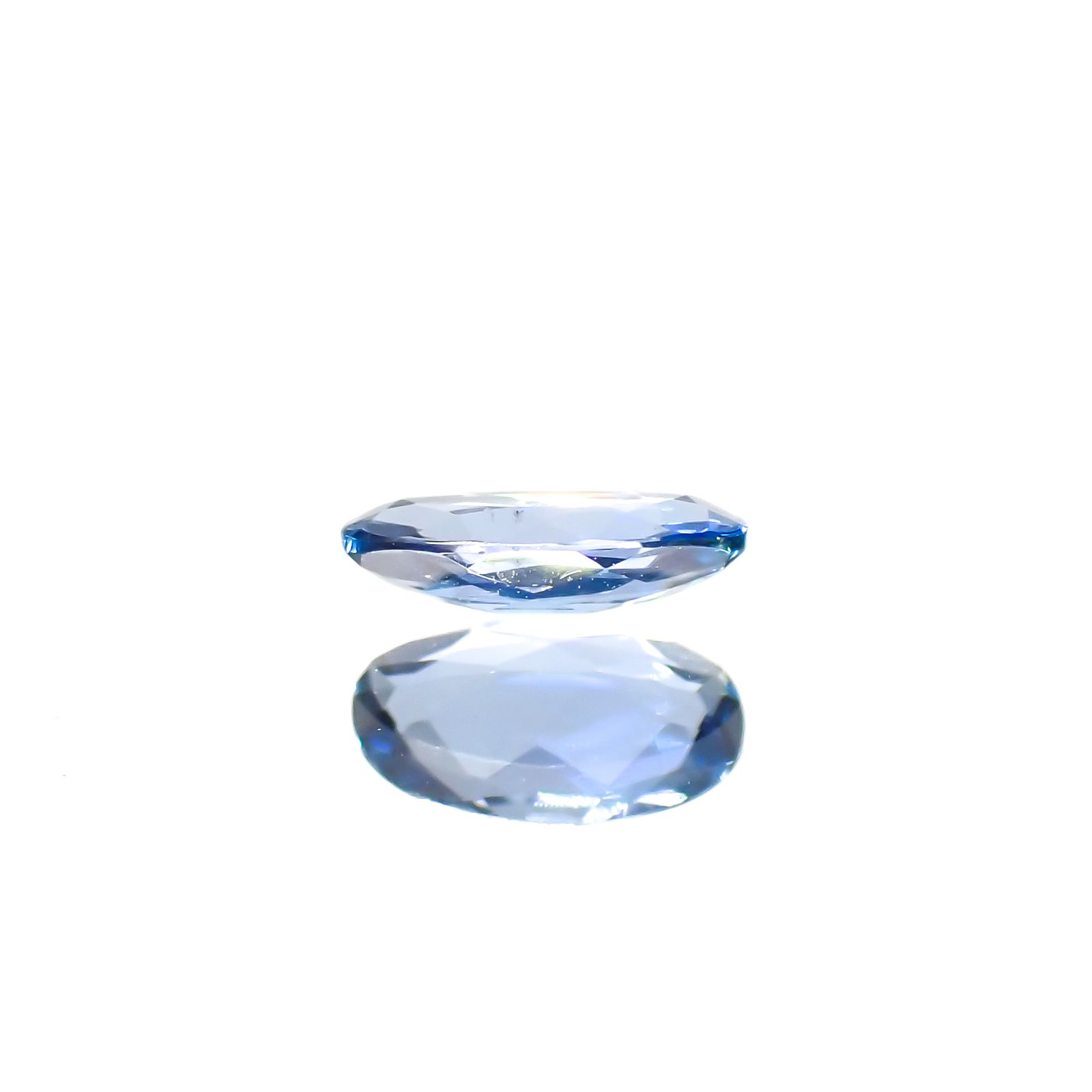 タトゥーアクアマリン ブラジル・ミナスジェライス州タトゥー鉱山産 0.20ct[240226068]5.7x3.2mm前後