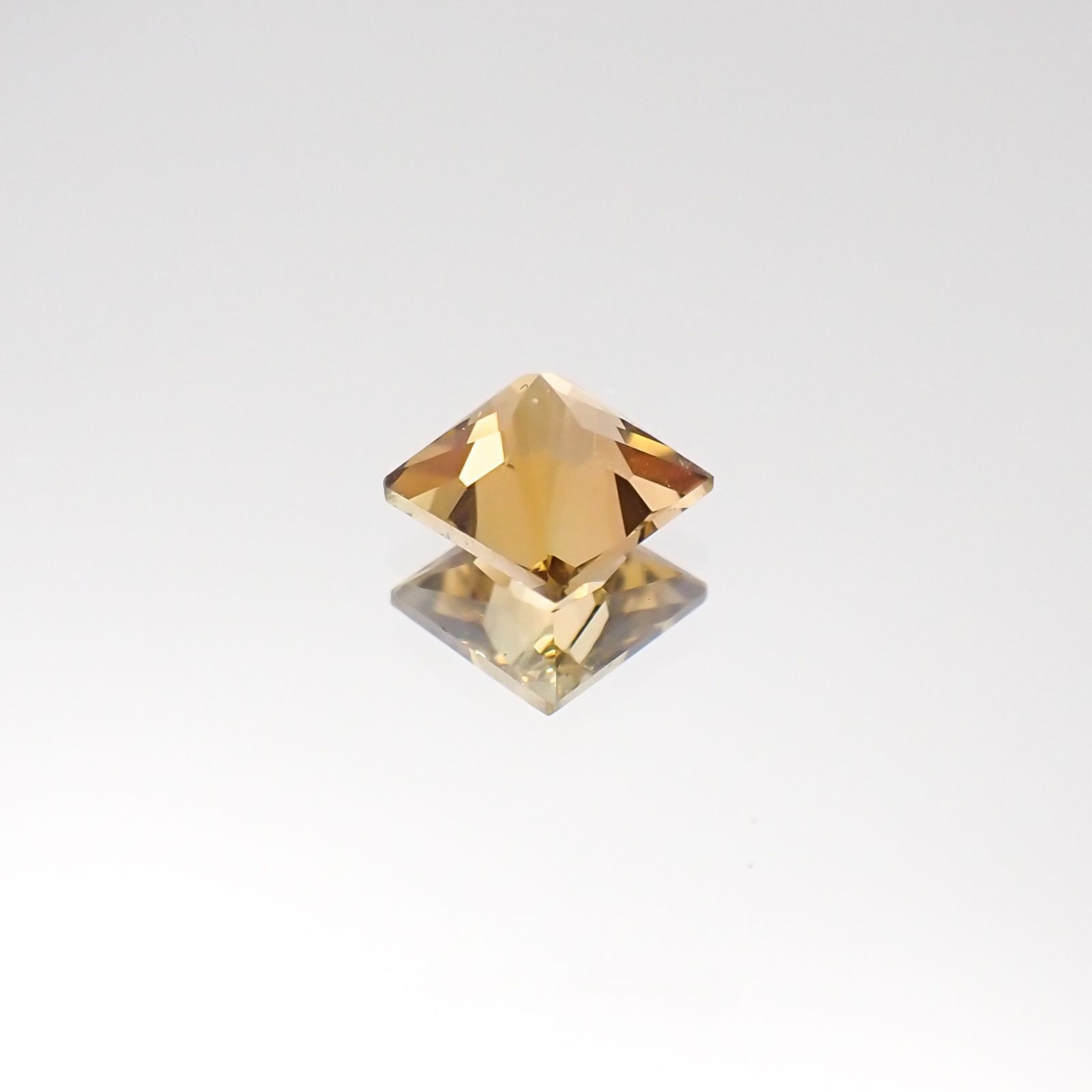 ◇プリンセスカット◇イエロートルマリン(宝石名トルマリン)ブラジル産 0.68ct 識別済[231023954]5x5mm前後
