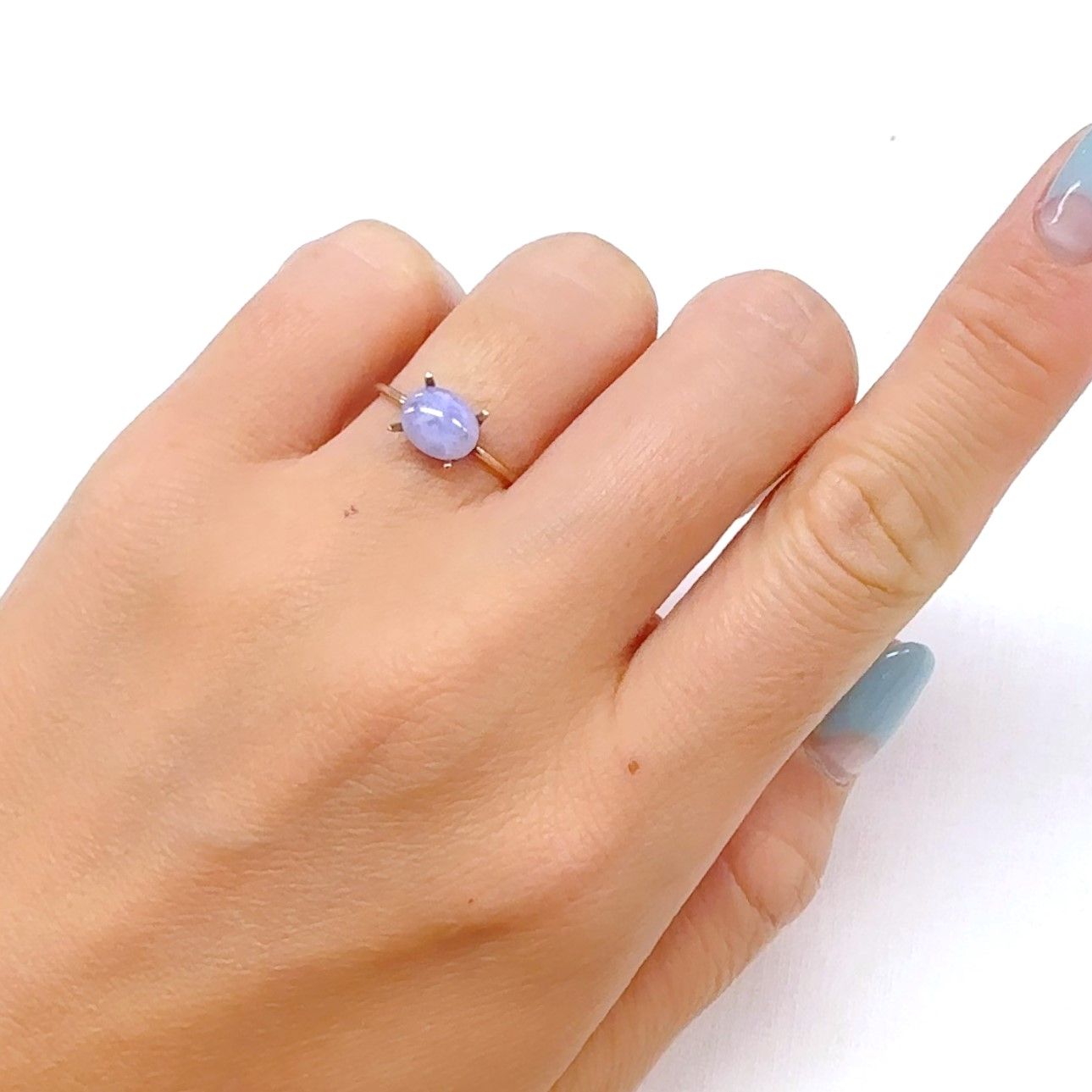 ラベンダー翡翠 ビルマ産 0.96ct[240628394]7.6x6.1mm前後