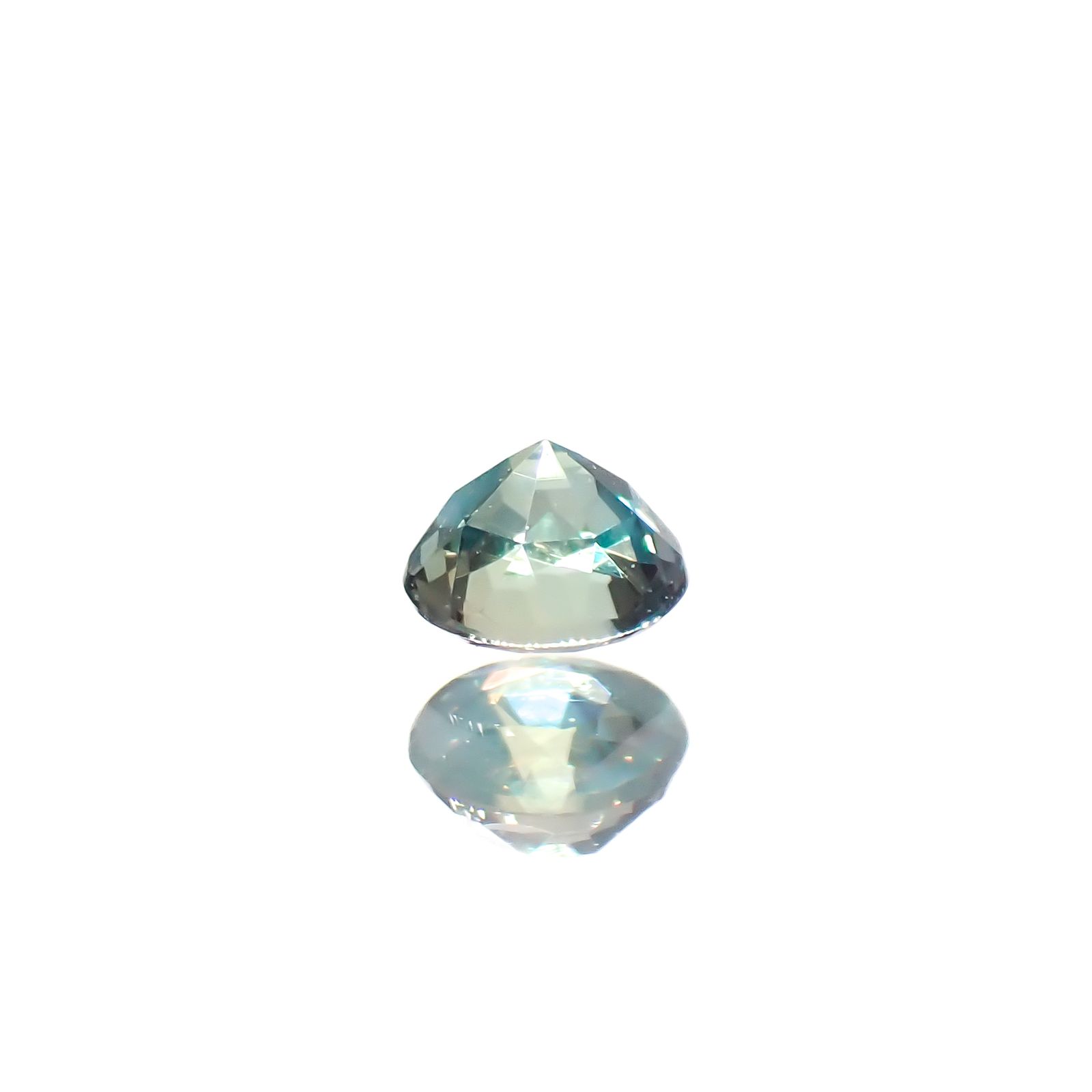 アレキサンドライト ブラジル産/EmeraldMains社製 0.079ct[240527630]2.6x2.6mm前後