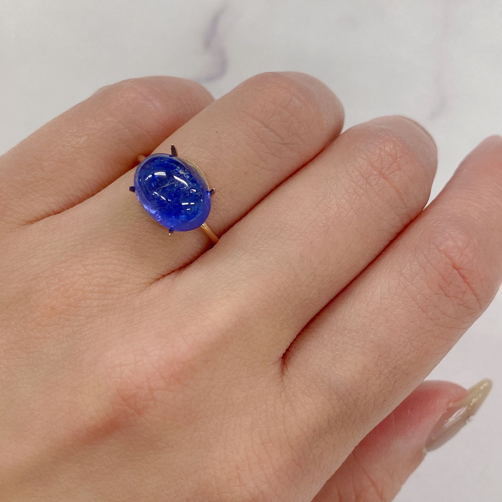 タンザナイト(宝石名タンザナイト) タンザニア産 6.23ct 識別済[210711852]11.7×8.6mm前後