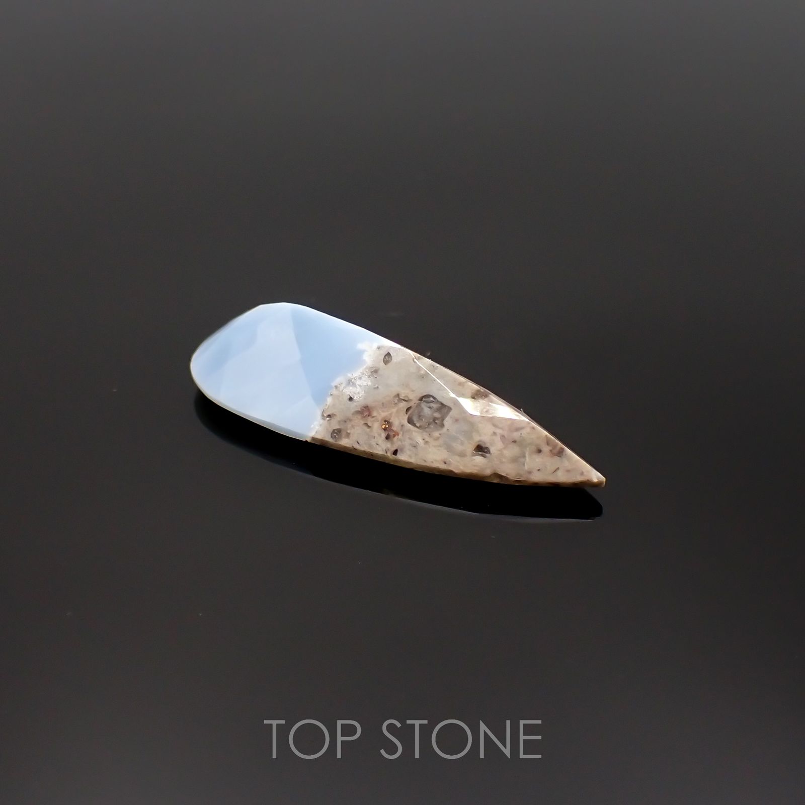 マトリックスブルーオパール アメリカ・オレゴン州産 12.78ct[220917806]32.4x12.4mm前後