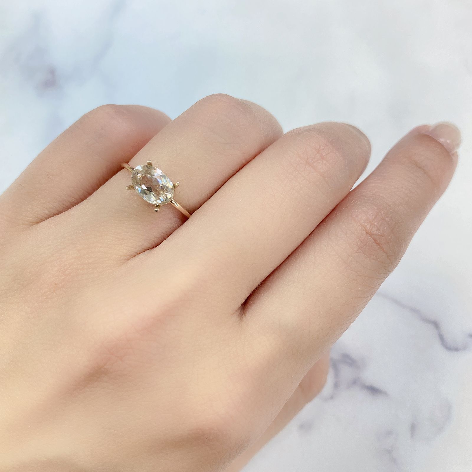 オレンジジルコン(宝石名ジルコン) スリランカ/カンボジア産 1.97ct 識別済[20118078]8.1×5.8mm前後