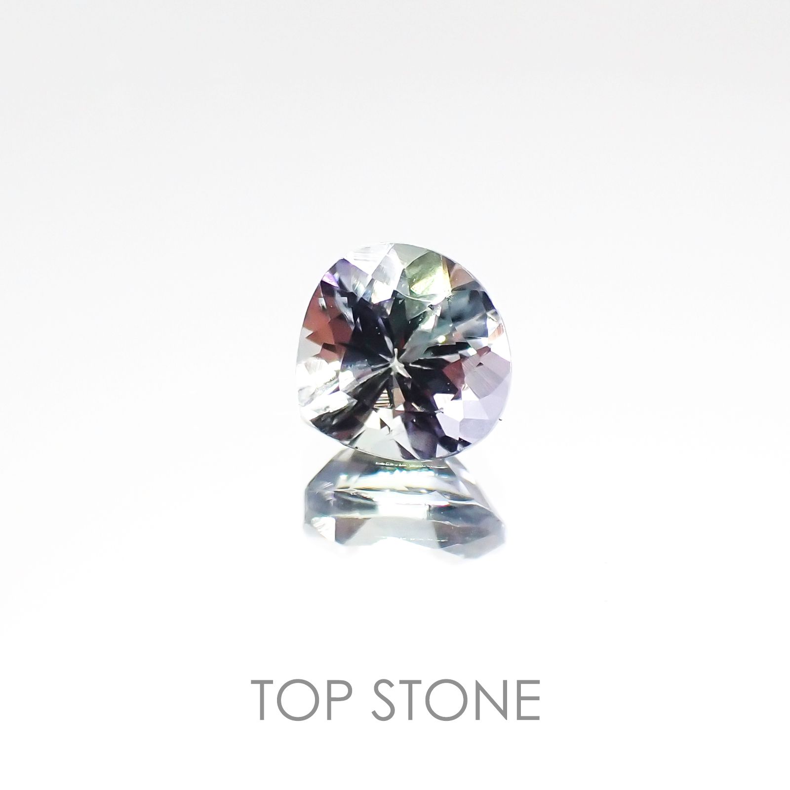バイカラータンザナイト(宝石名タンザナイト) タンザニア産 0.58ct 識別済[20096422]5.2×5.2mm前後