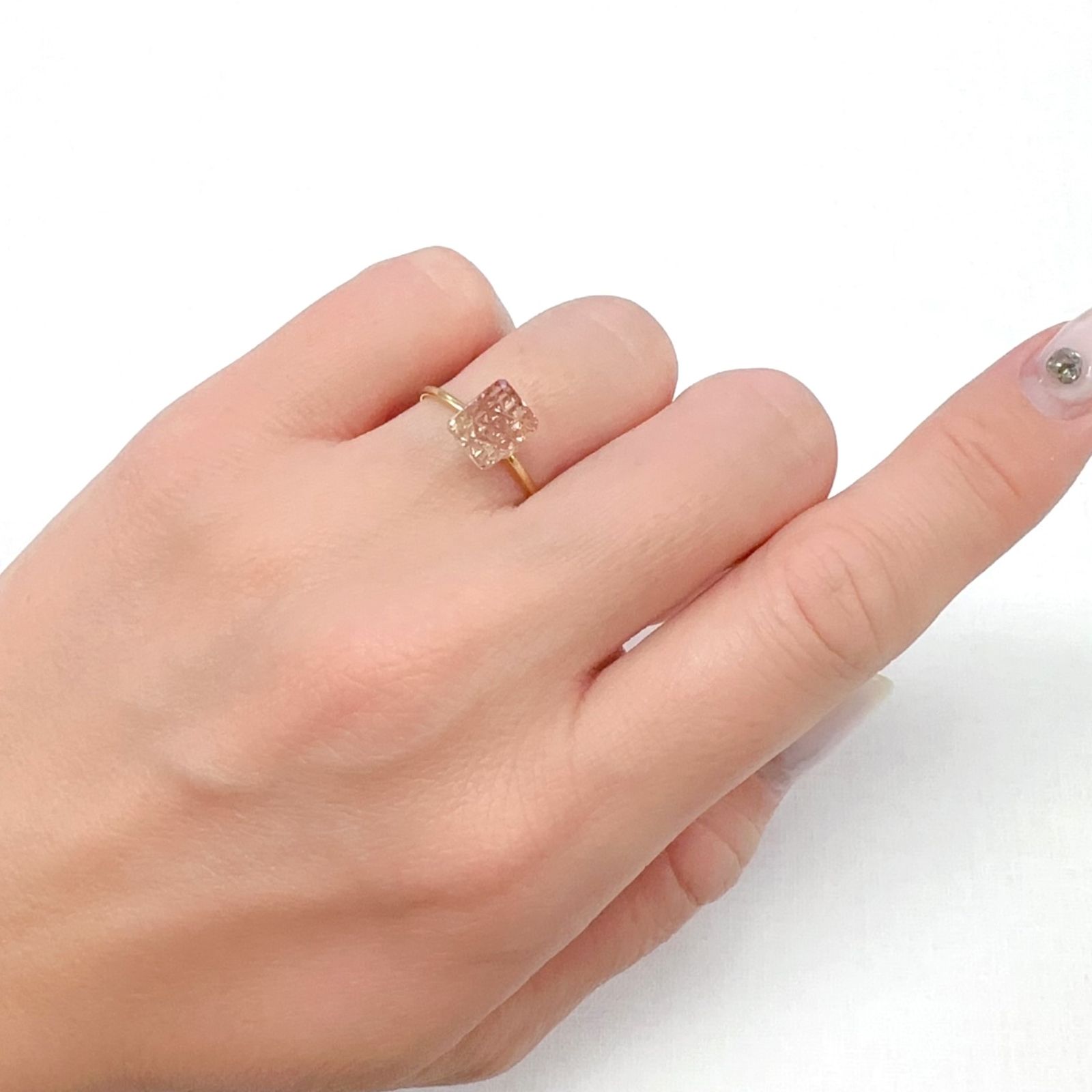 ◇甲州貴石切子Plus Three◇バイカラートルマリン カード付き コンゴ産 1.70ct[231225073]7.7x6.3mm前後