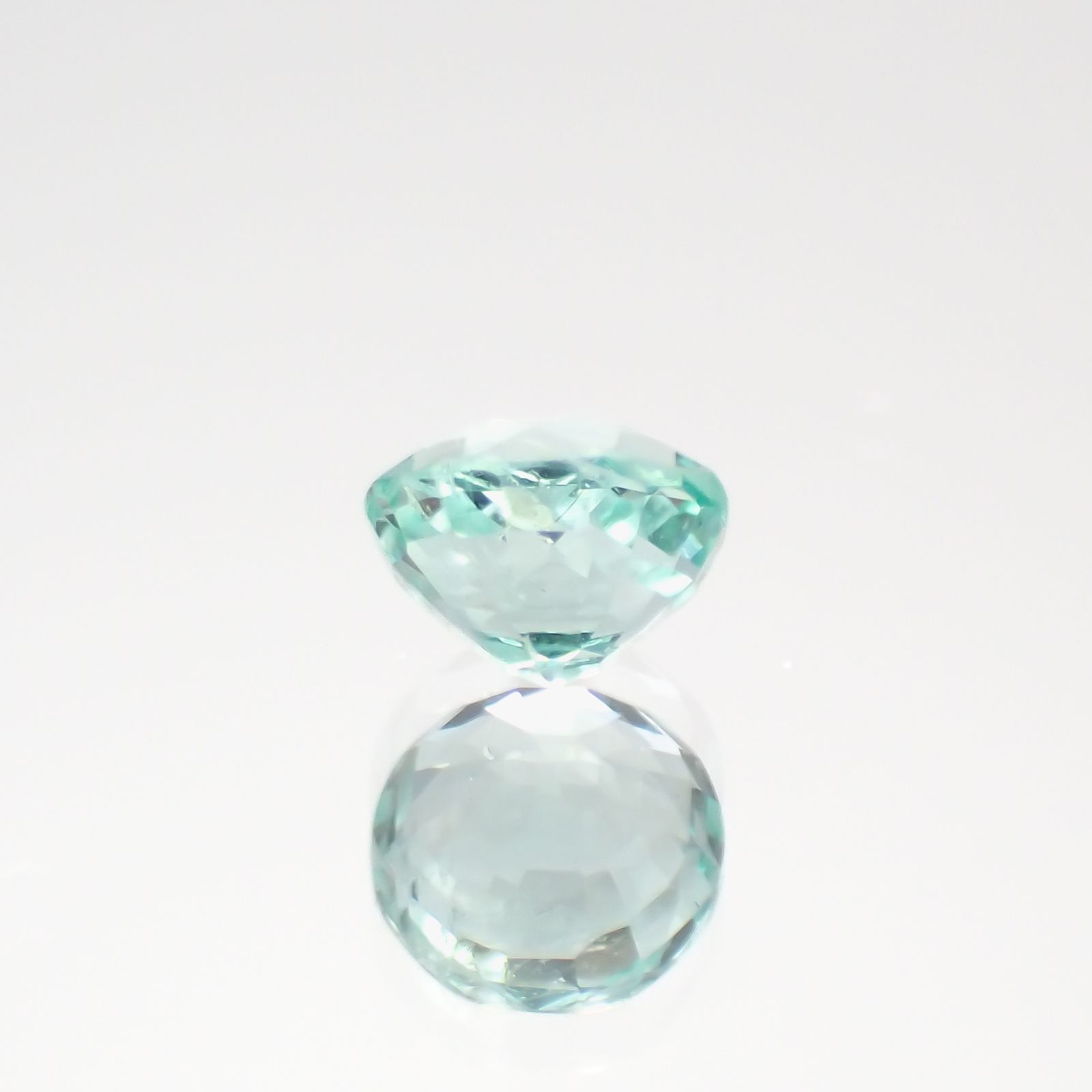 パステルカラーエメラルド コロンビア産 0.35ct[230421727]4.4x4.4mm前後