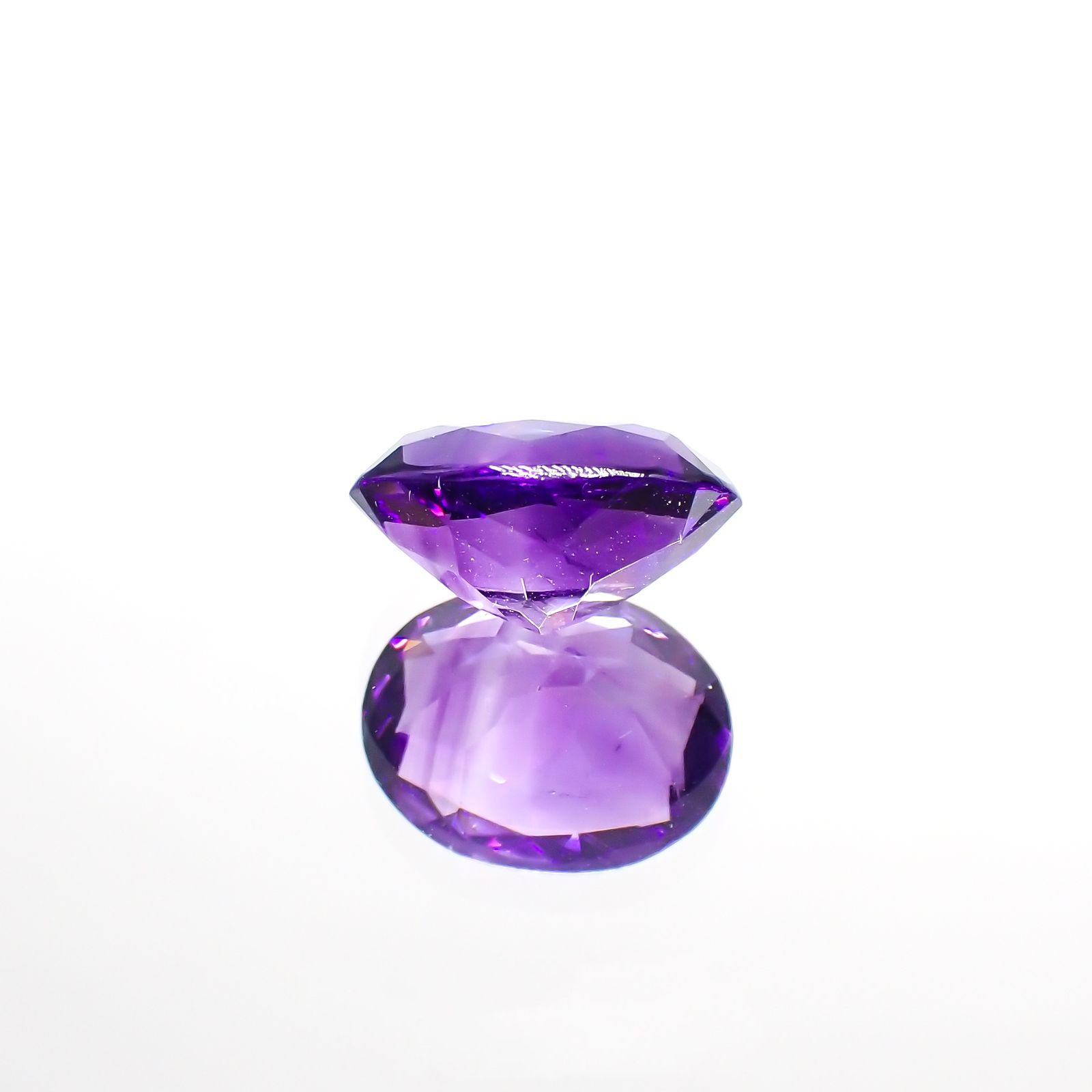 カラーシフトアメジスト(宝石名アメシスト)ブラジル/ウルグアイ産 3.58ct 識別済[220113957]11.7x9.1mm前後