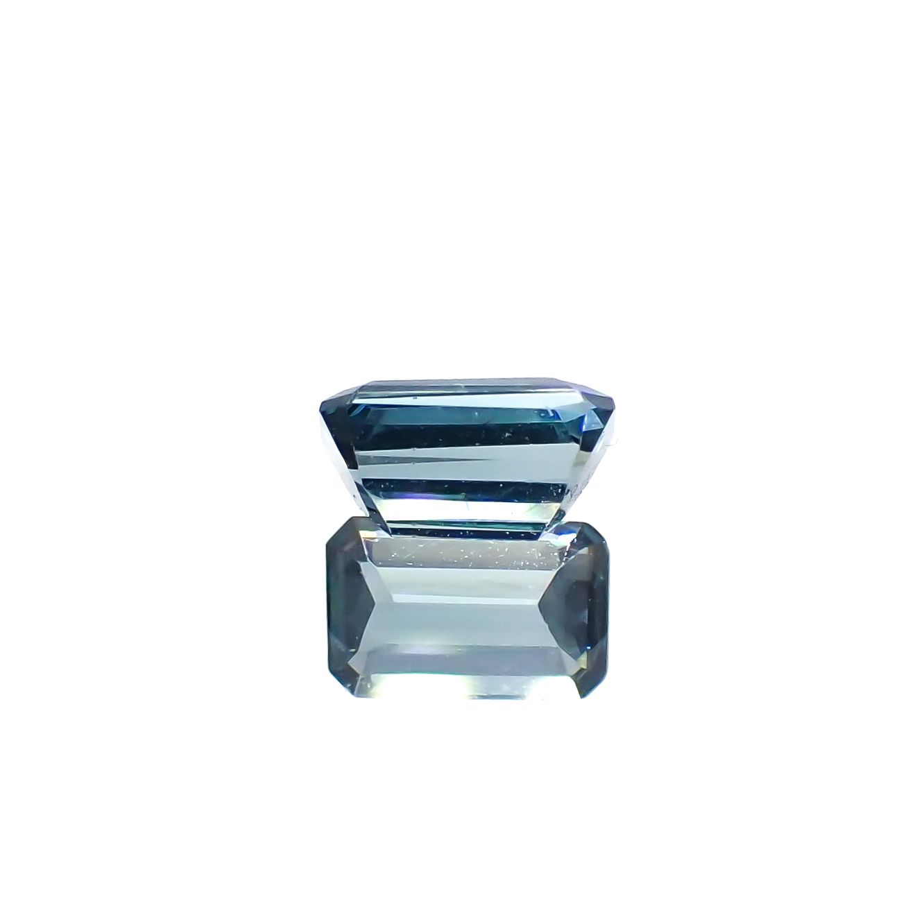 ブルートルマリン(宝石名トルマリン)アフガニスタン産 0.43ct 識別済[231225170]5.3x3.2mm前後
