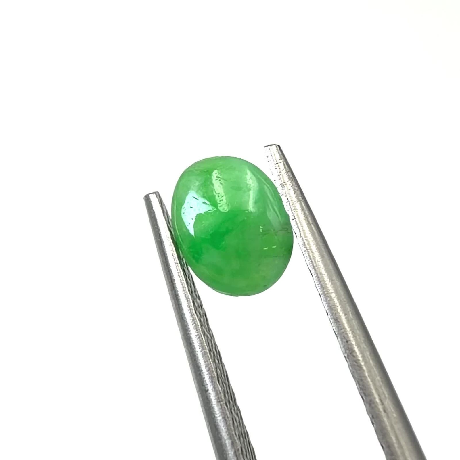 翡翠 ビルマ産 0.66ct / 6.4x5mm前後 [260532118] | TOP STONE(トップ