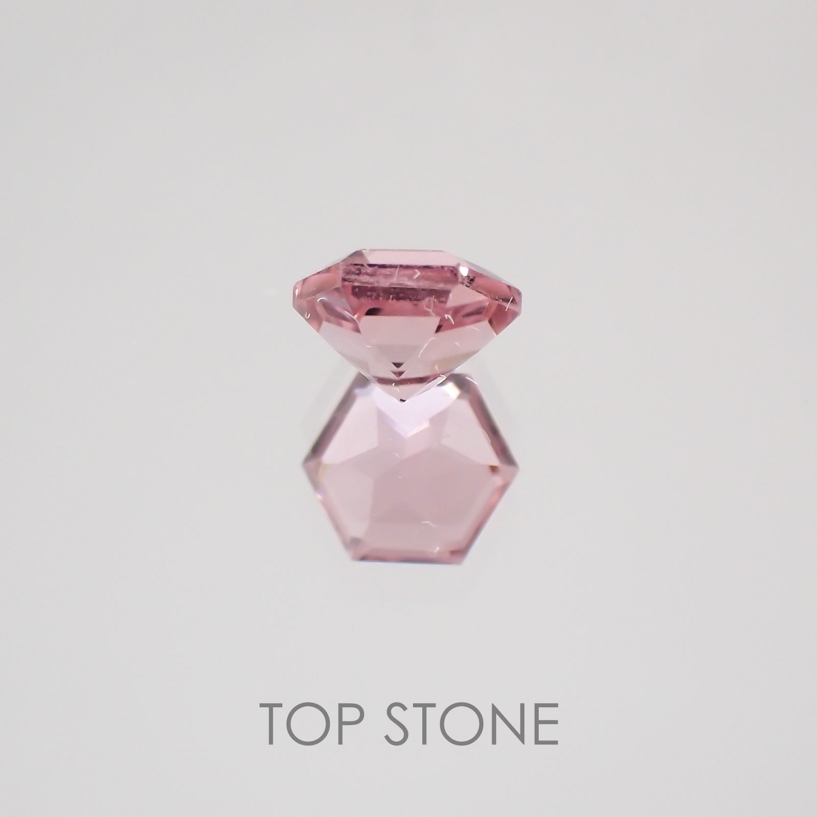 ◇ヘキサゴンカット◇ピンクトルマリンSA(宝石名トルマリン) ブラジル/アフリカ産 0.32ct 識別済[21029155]3.9×3.9mm前後