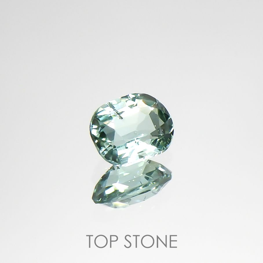 ブルーグリーントルマリン(宝石名トルマリン)アフガニスタン産 0.66ct 識別済[220115305]6.1x4.8mm前後