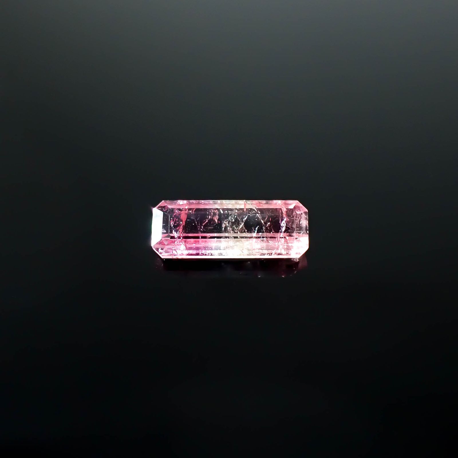 バイカラートルマリン アフガニスタン産 0.53ct [250730927]8.3x3.2mm前後