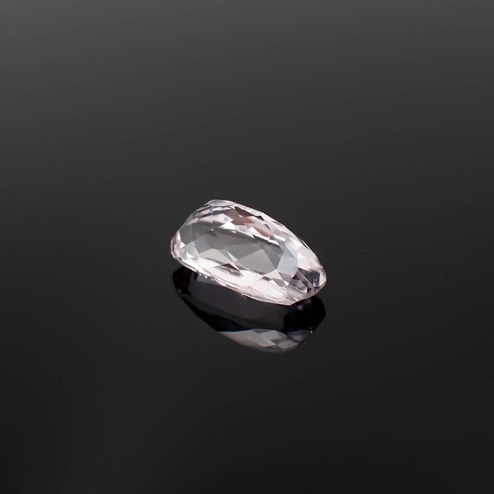 クンツァイト アフガニスタン産 1.86ct[230722933]10.1x5mm前後
