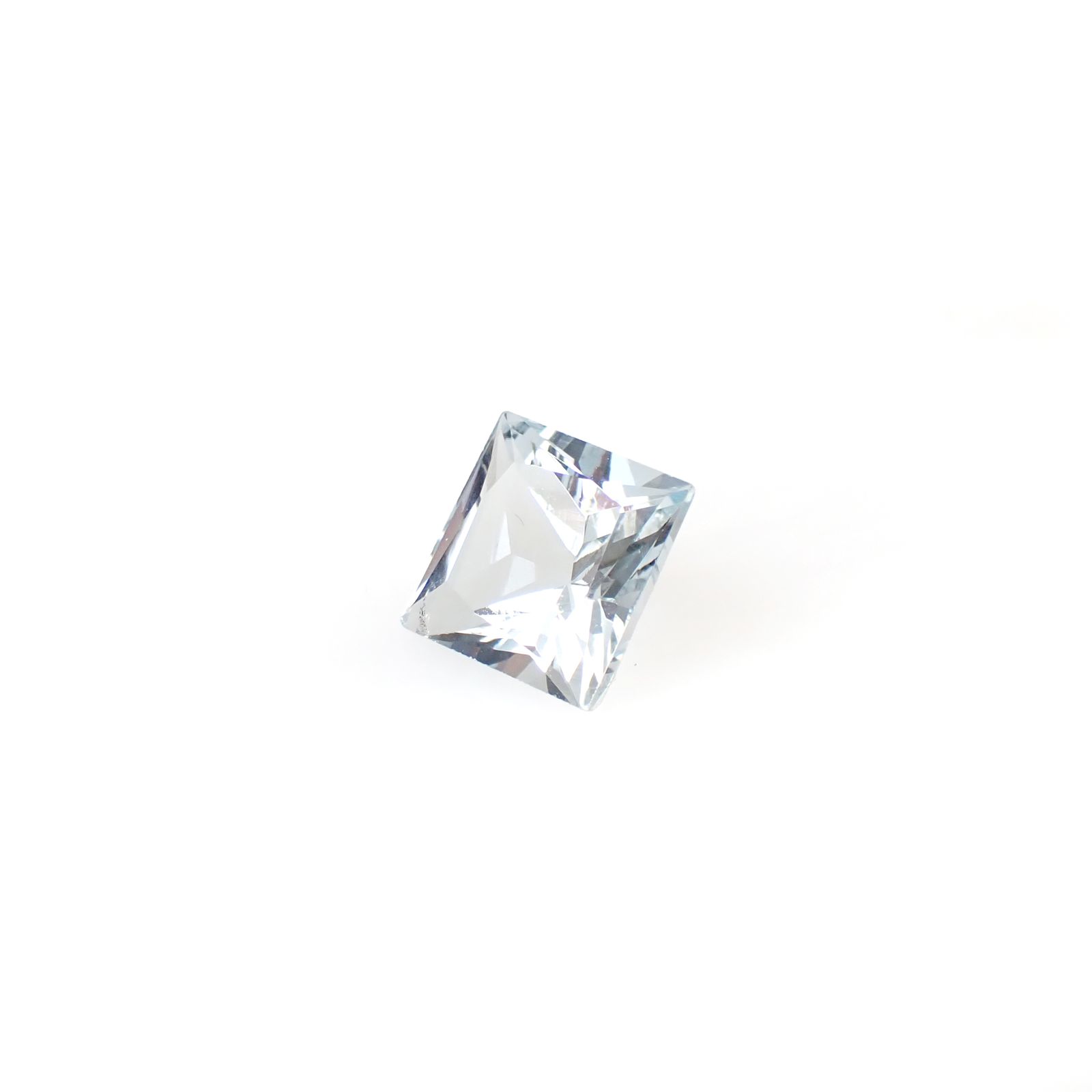◇プリンセスカット◇アクアマリン モザンビーク産 1.55ct [250530330]7x7mm前後