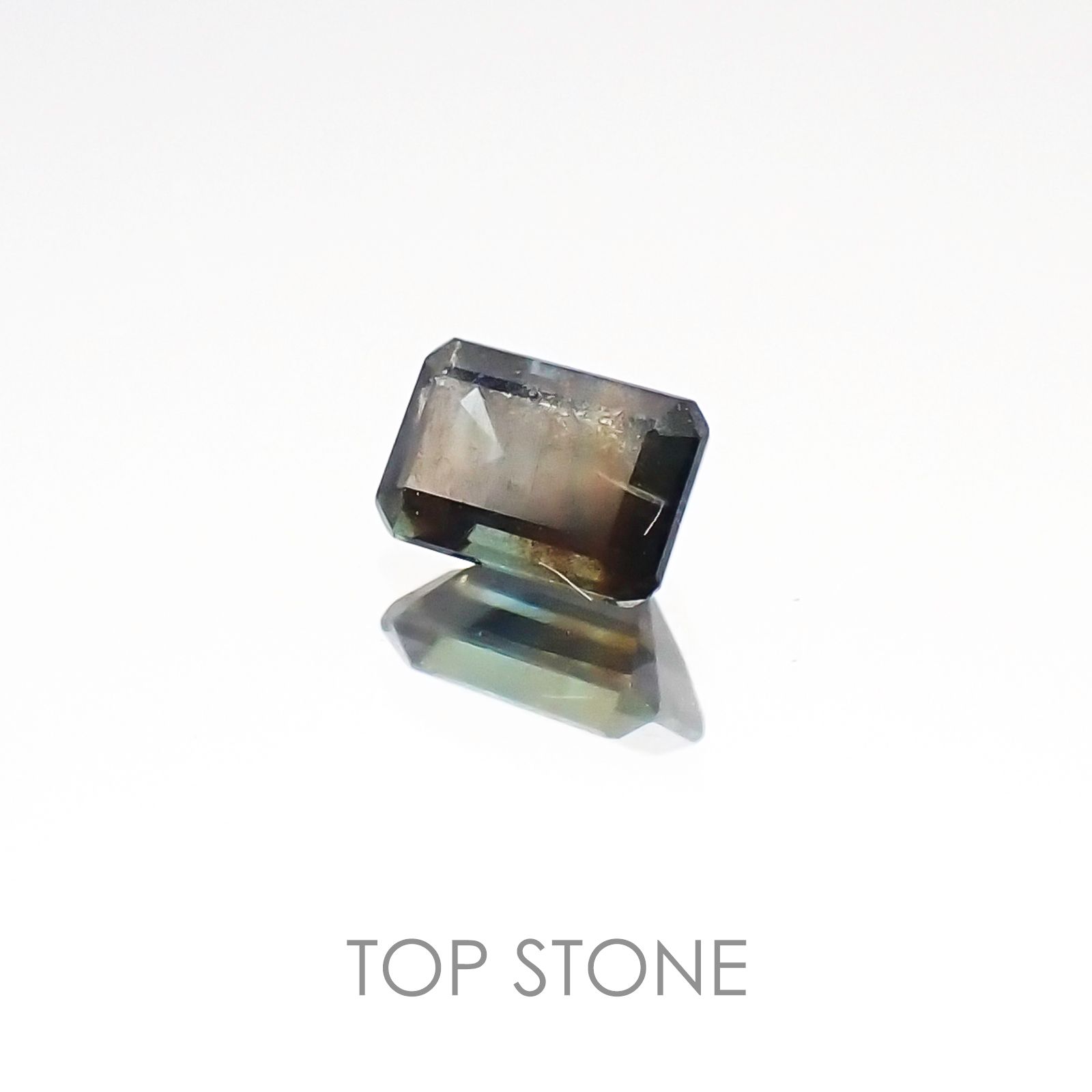 ゴールドシーンサファイア 非加熱 ケニア産 ルース 0.31ct[20117121]4.4×2.9mm前後