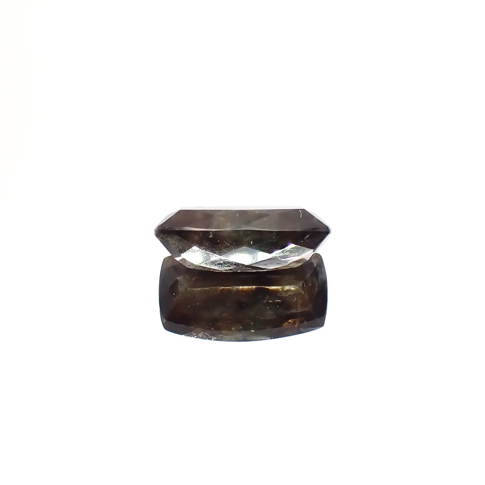 ゴールドシーンサファイア非加熱 ケニア産 4.73ct[230321338]12.9x7.4mm前後