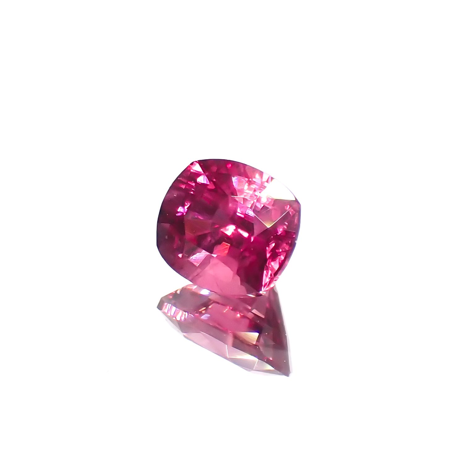 ルビー ビルマ/モザンビーク産 0.55ct[230622352]5x4.1mm前後