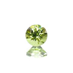 ペリドット(宝石名ペリドット) パキスタン産 識別済 1.10ct / 6.4x6.4mm前後 [210813070]