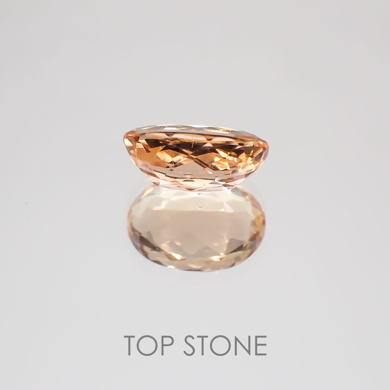 インペリアルトパーズ ブラジル産 ルース 1.48ct[20032027]8.6×6mm前後