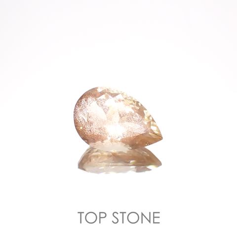 オレゴンサンストーン アメリカ・オレゴン州産 3.45ct[221018712]12.9x8.7mm前後