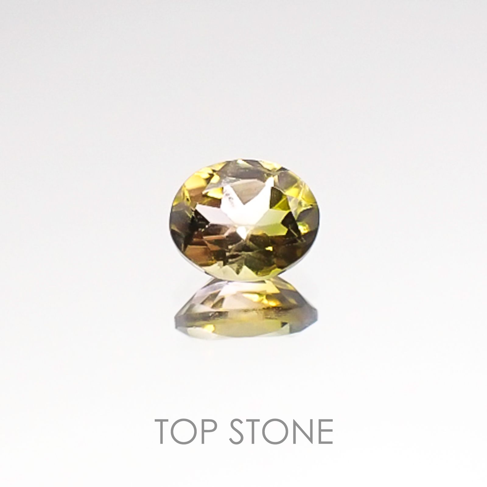 バイカラートルマリン ブラジル産 ルース 0.37ct[20106473]4.9×4mm前後
