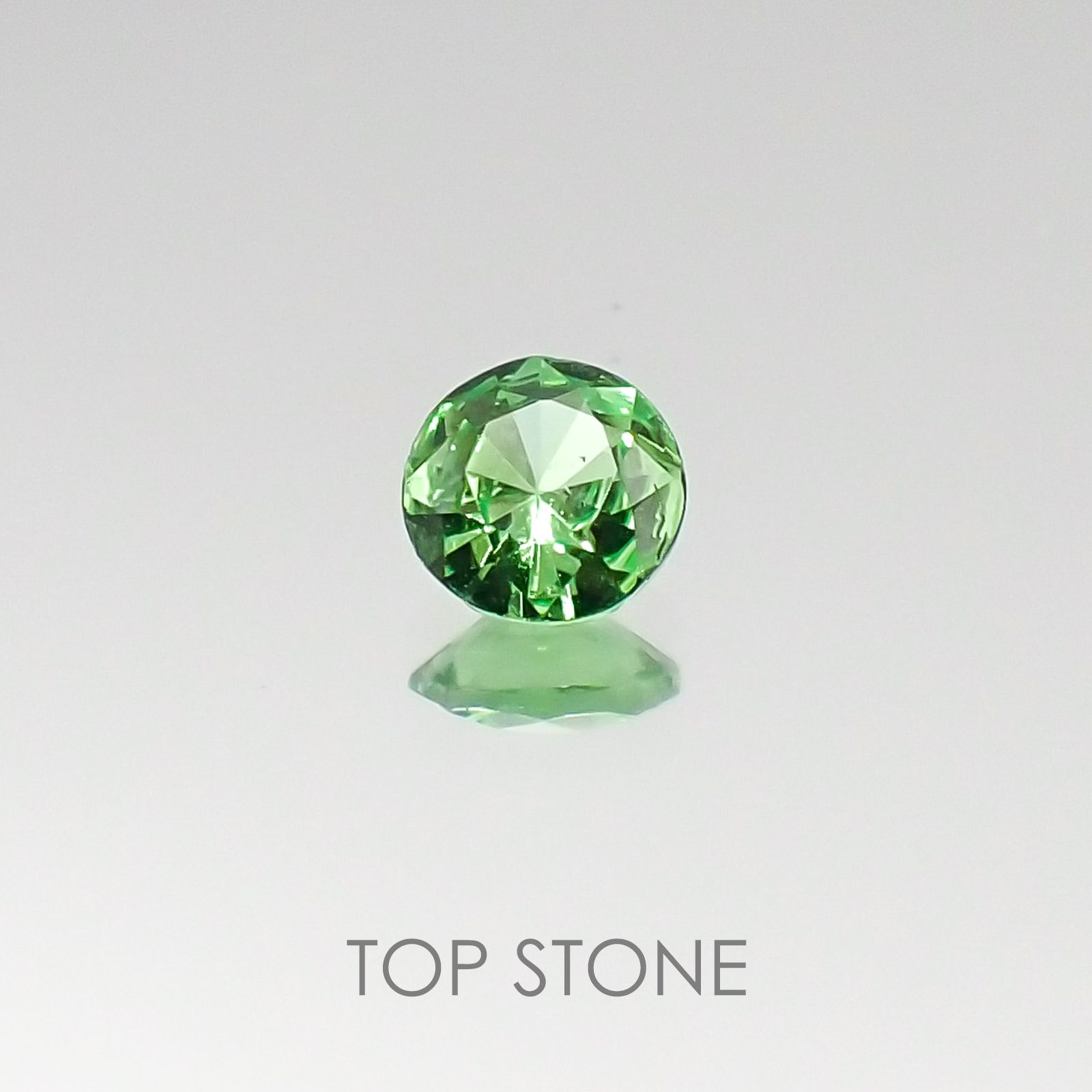 ミントガーネット タンザニア産 ルース 0.25ct[5522]4×4mm前後