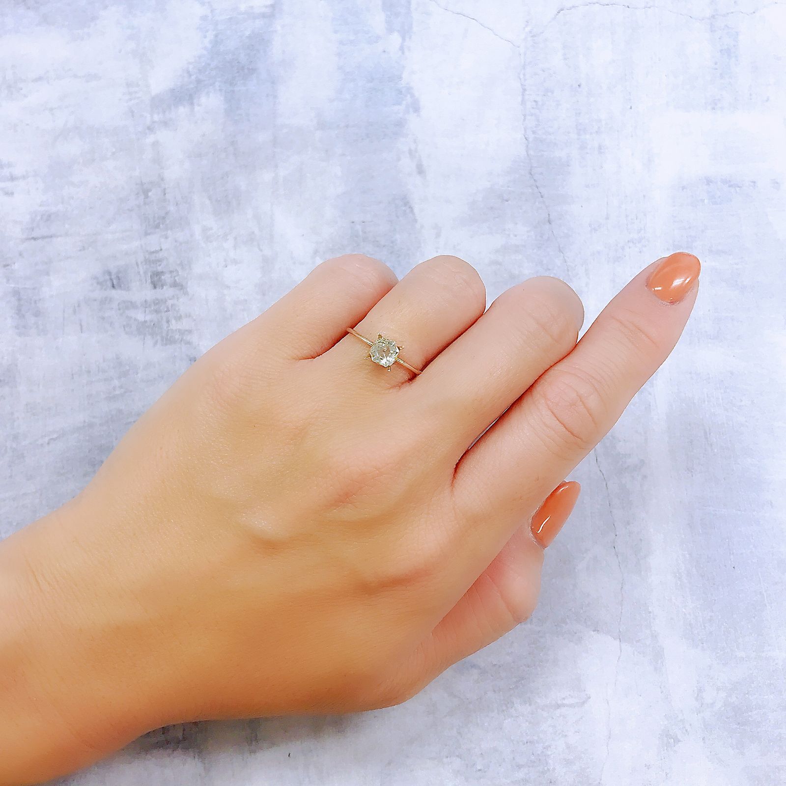 オイルインクォーツ パキスタン産 0.69ct[221018537]5.2x5.2mm前後