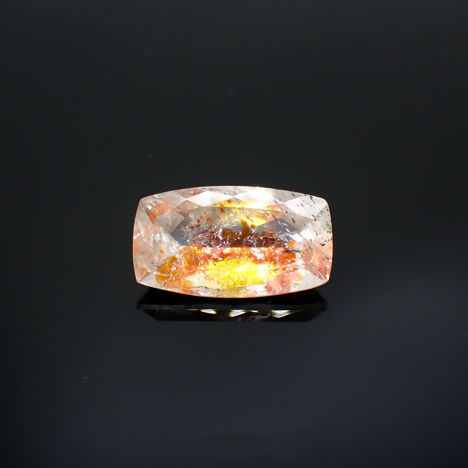 オーロラクォーツ ブラジル・ミナスジェライス産 14.35ct[220114363]22.2x12.6mm前後