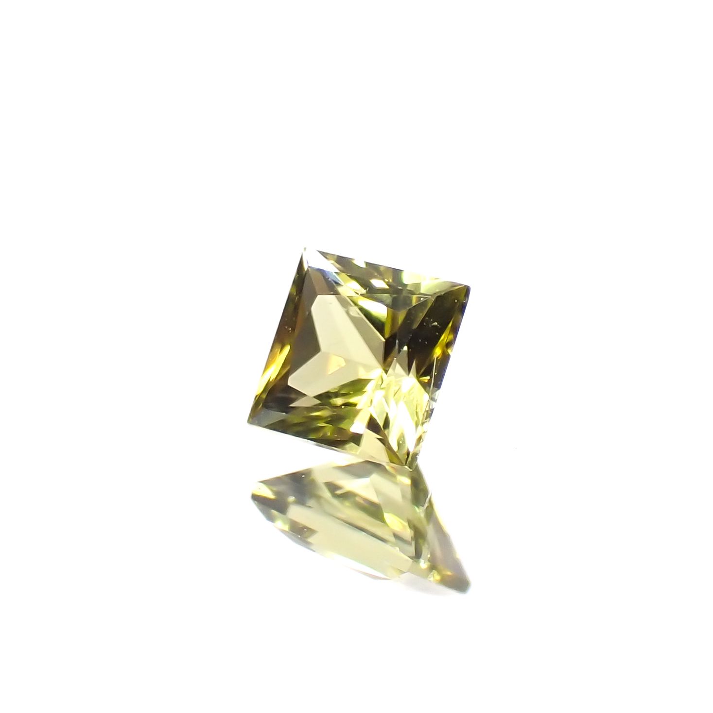 ◇プリンセスカット◇カナリートルマリン ザンビア・カナリー鉱山産 0.15ct[230823157]2.9x2.9mm前後