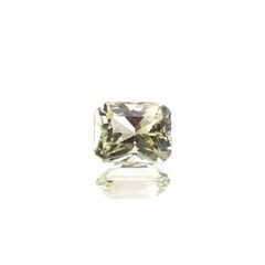 イエローアパタイト メキシコ産 0.64ct [241129469]5.5x4.3mm前後