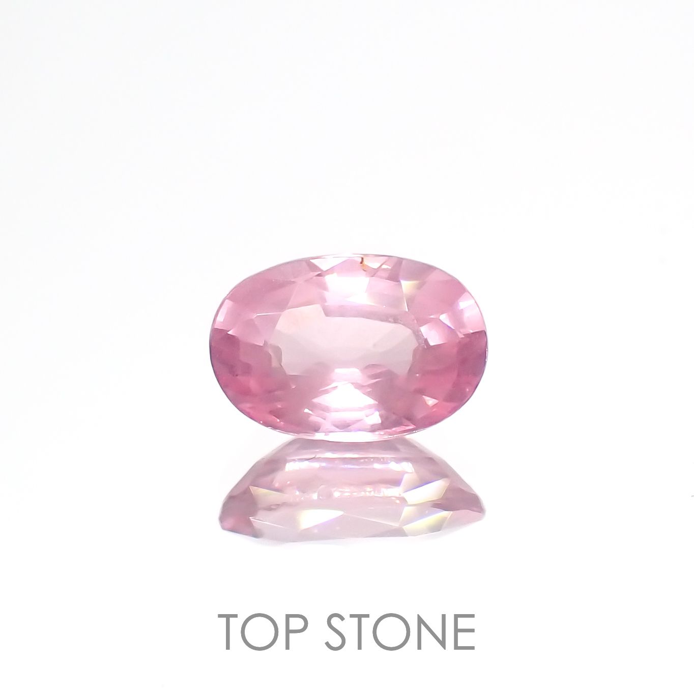 シルキーピンクスピネル(宝石名ピンク・スピネル)タンザニア産 0.77ct 識別済[230120249]6.7x4.5mm前後
