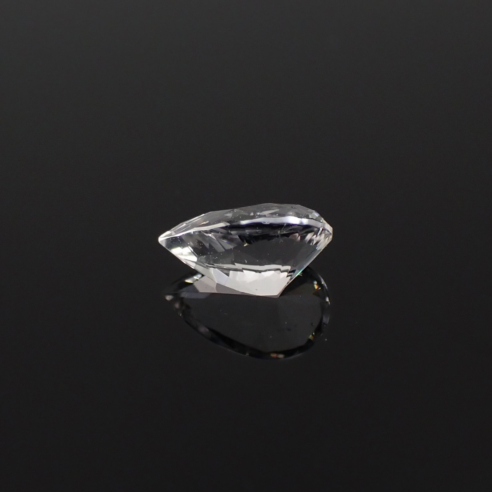フェナカイト ウクライナ産 0.36ct[231224944]6x3.7mm前後