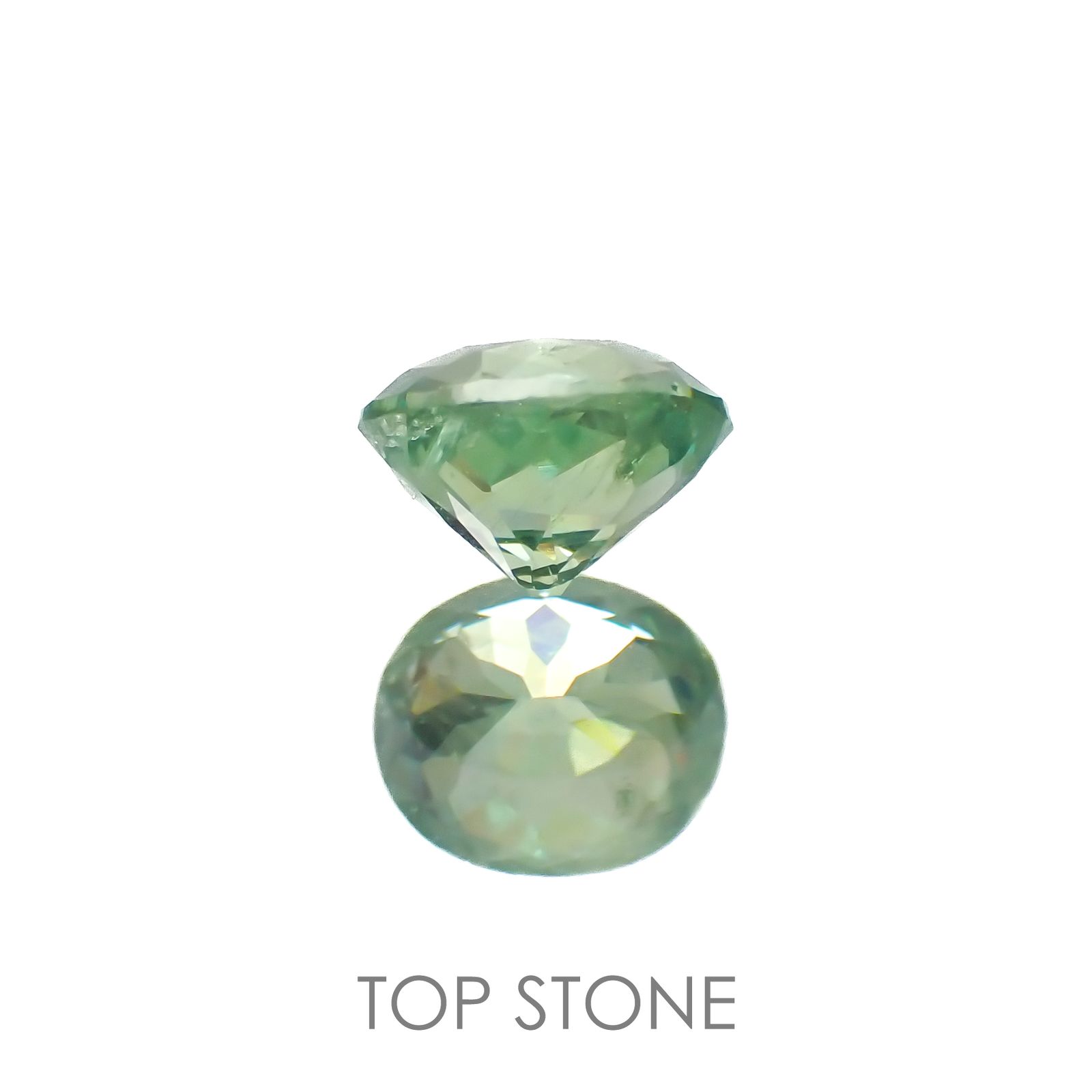 デマントイドガーネット ナミビア産 0.48ct[220917672]4.9x4.1mm前後