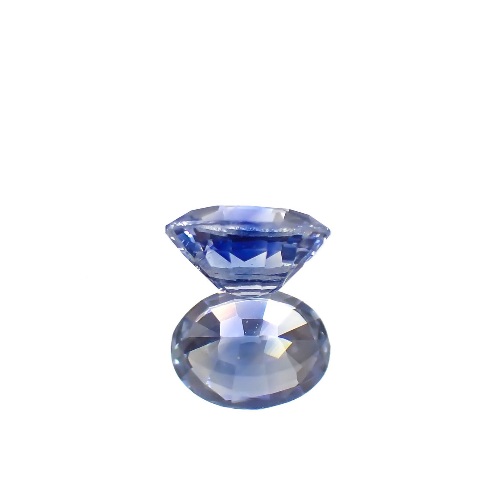 アイスブルーサファイア スリランカ産 0.21ct[230722694]4x3mm前後