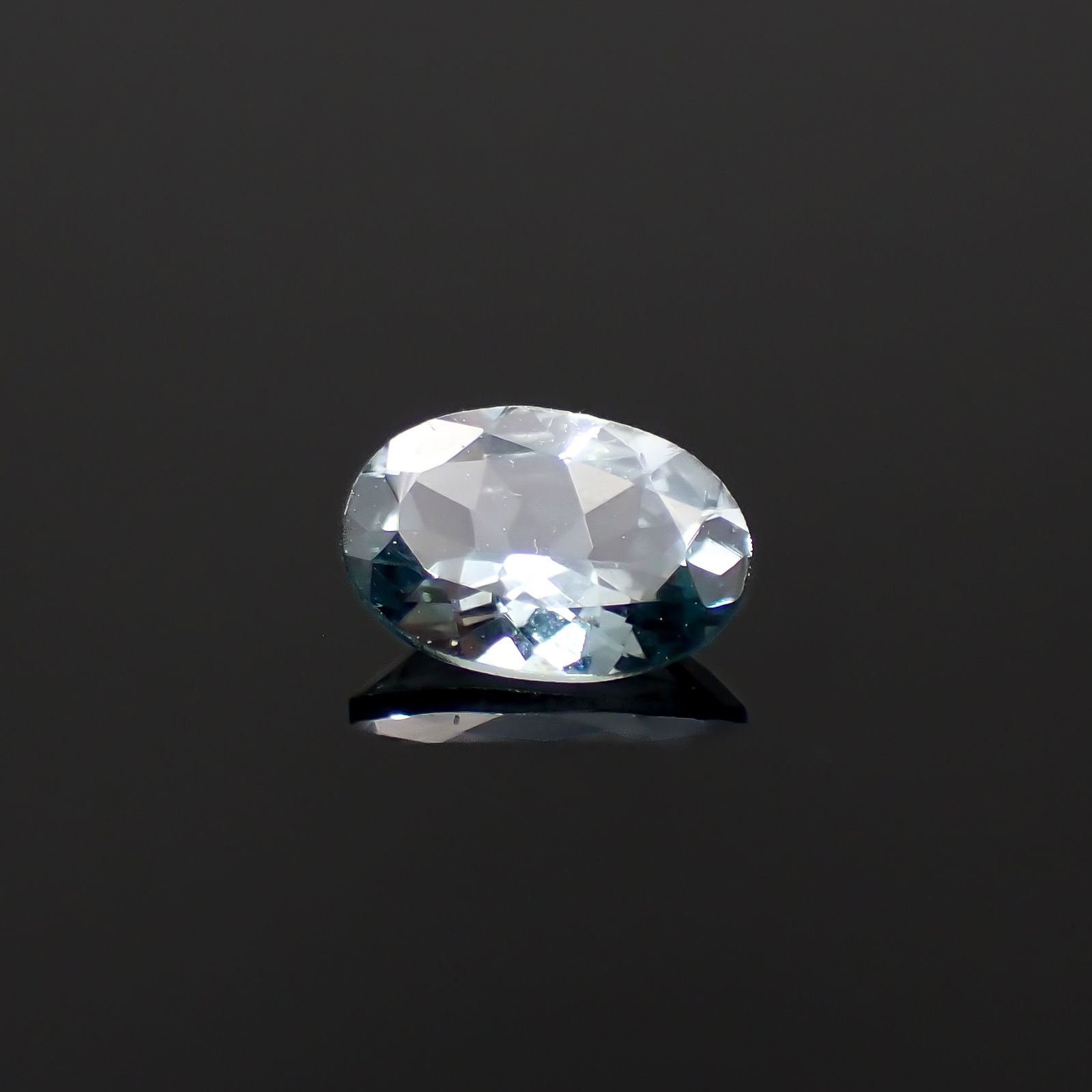 グレースピネル タンザニア産 0.48ct[230421543]5.9x4.1mm前後