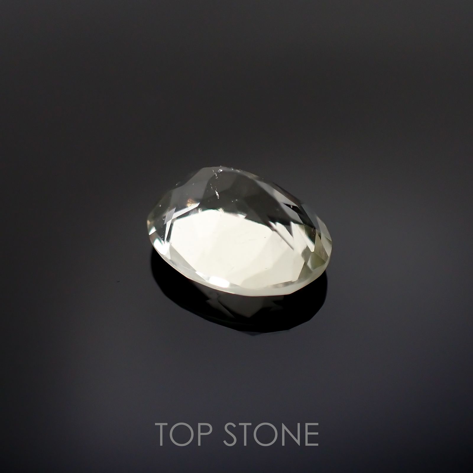 リビアングラス(宝石名インパクトガラス(衝撃溶融ガラス))エジプト・リビア砂漠産 1.92ct 識別済[211213792]10x7.9mm前後