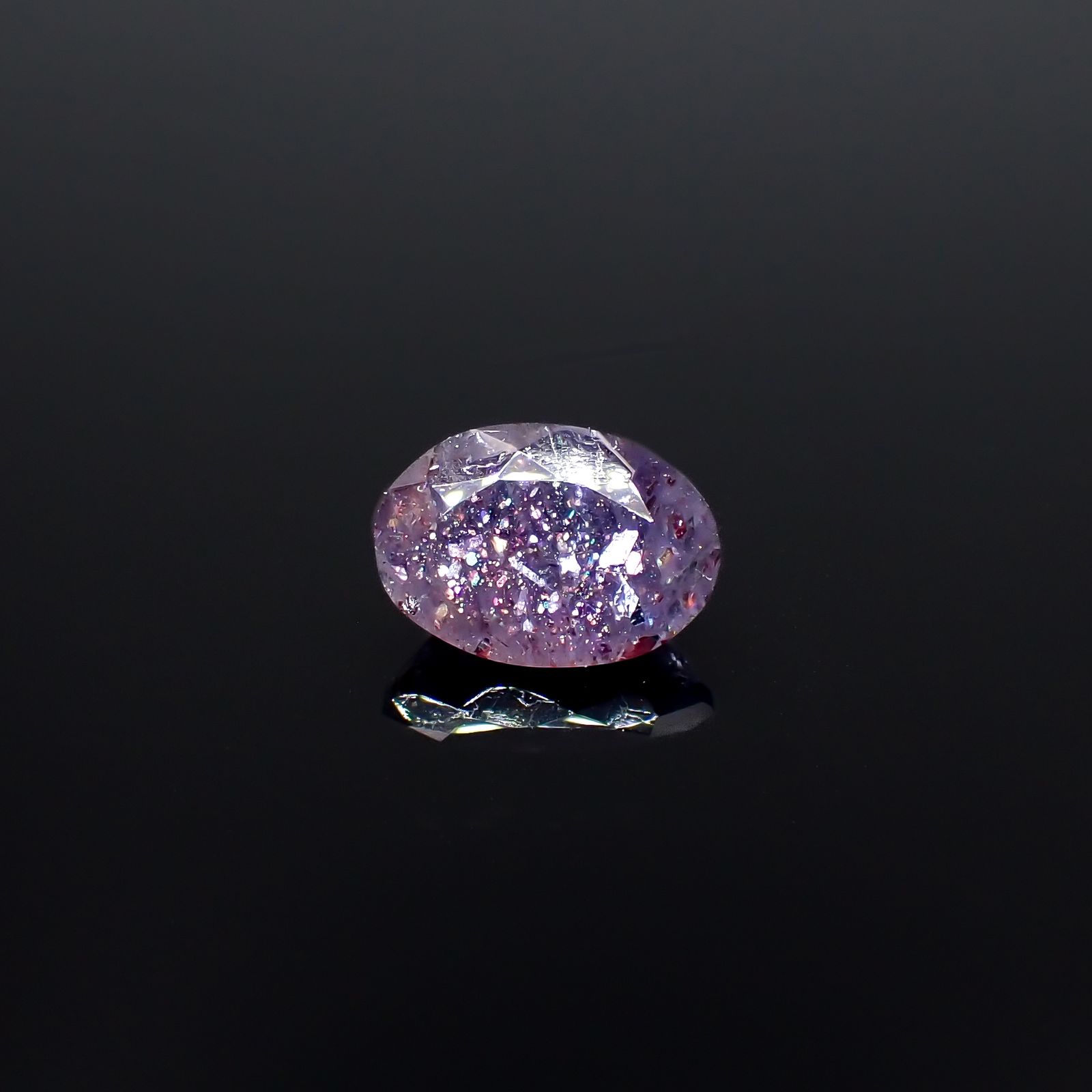 ブラッドショットアイオライト インド産 1.76ct[240125372]9.6x6.7mm前後