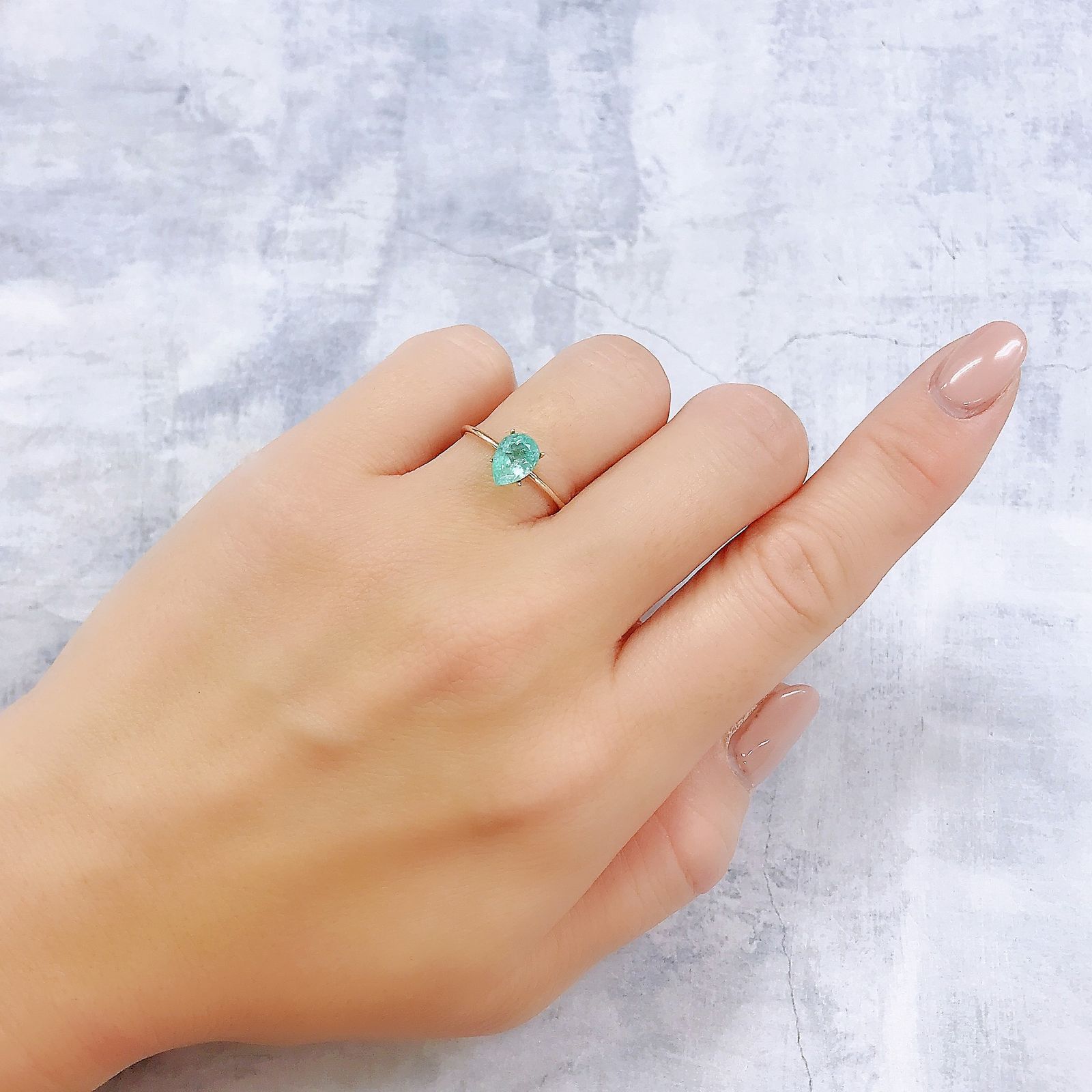 パライバトルマリン(宝石名トルマリン/別名パライバ・トルマリン)ブラジル・キントス鉱山産 0.850ct ソ付(宝貴協)[221018742]7.6x5.5mm前後
