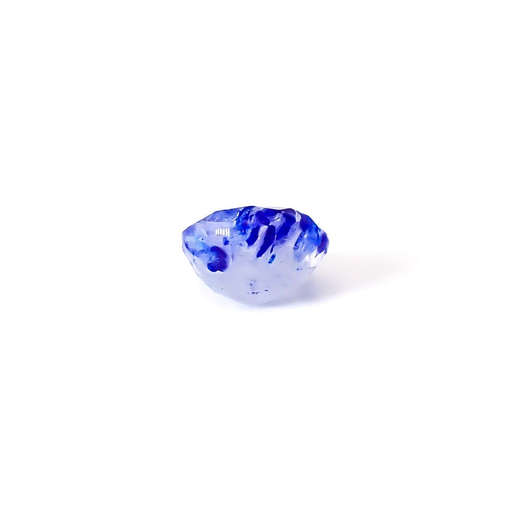 ラズライトインソーダライト フルオレッセンス アフガニスタン産 0.72ct / 6.4x5.2mm前後 [260431998]