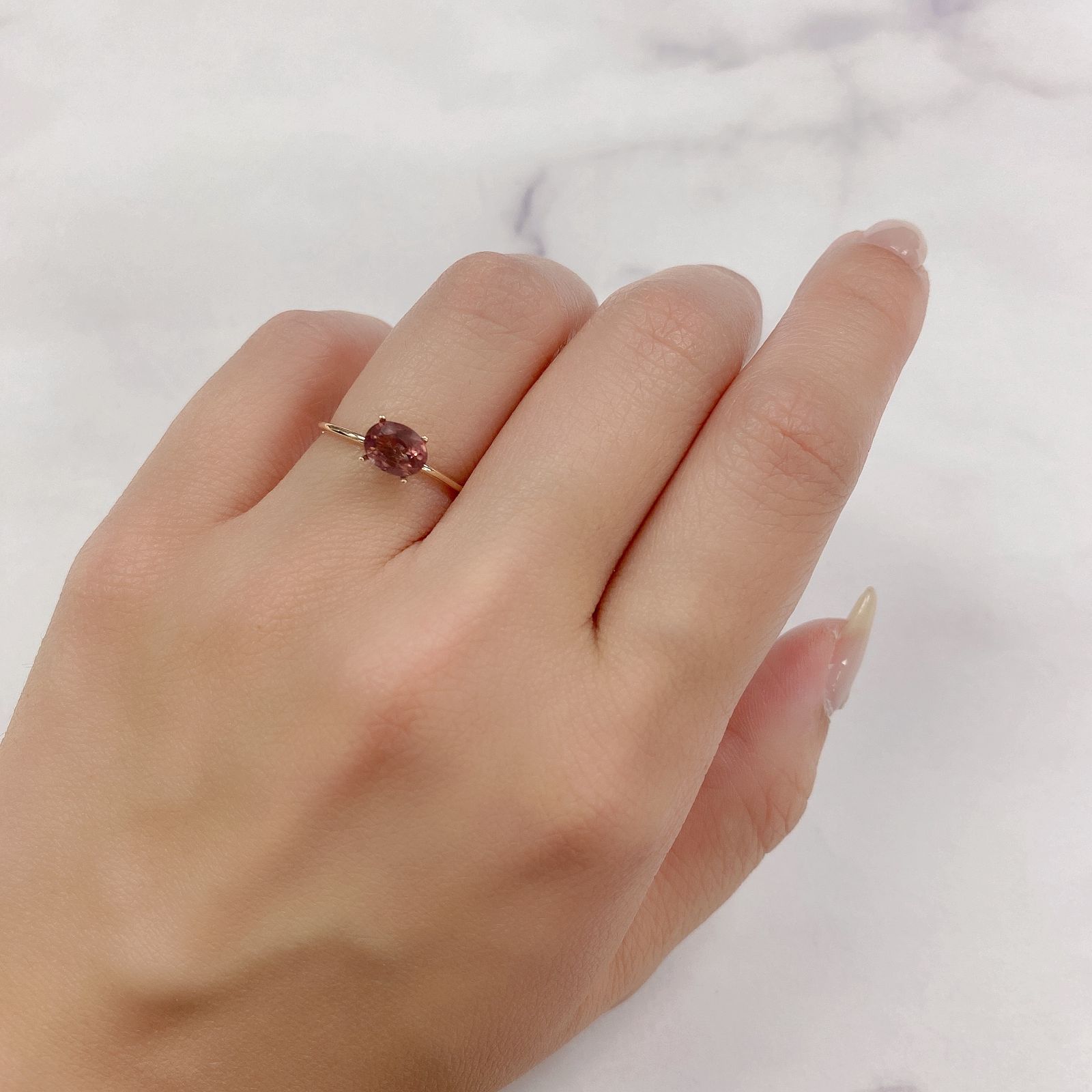 ピンクアパタイト(宝石名アパタイト) ブラジル産 0.69ct 識別済[21049866]6.5×5mm前後