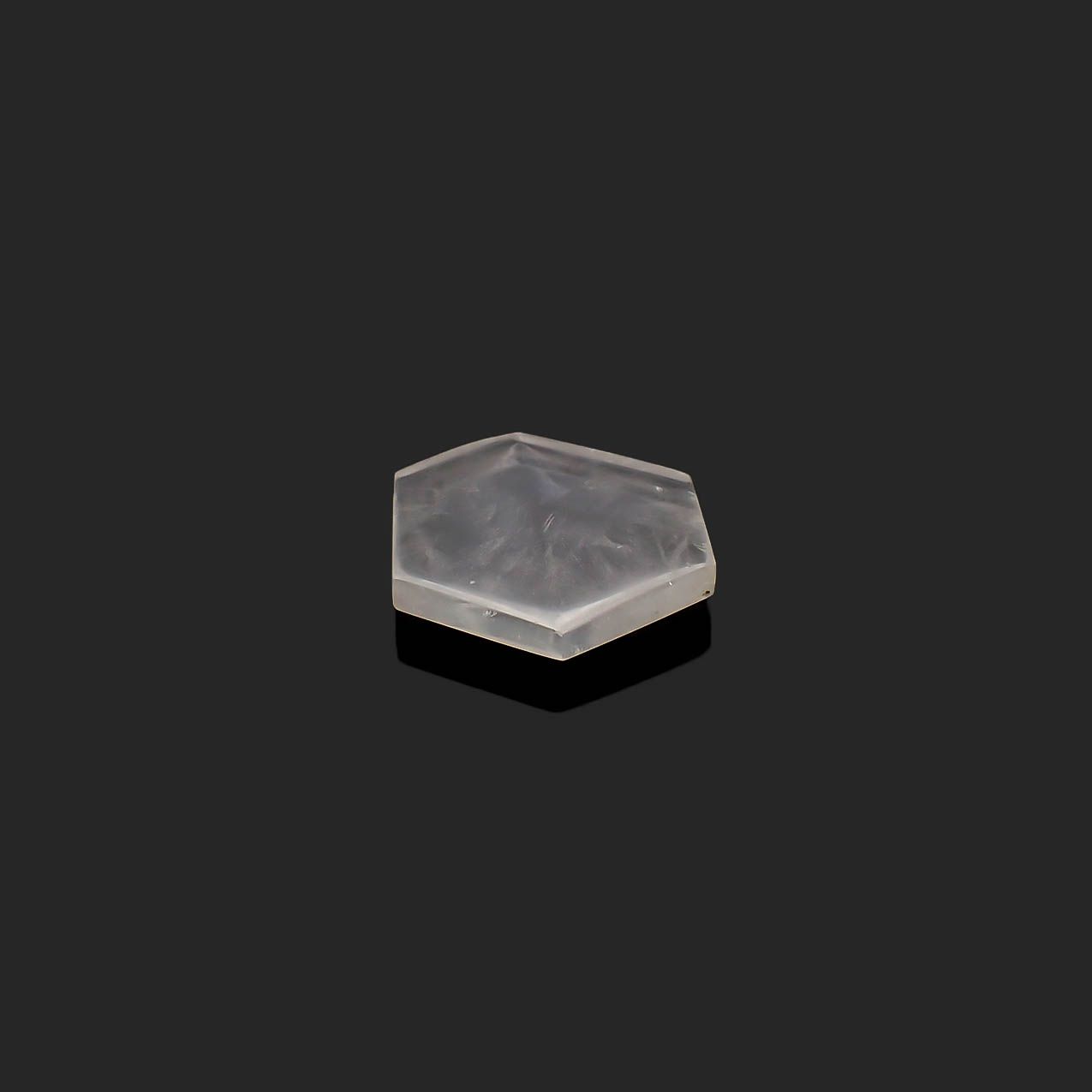 トラピッチェクォーツ 偏光板2枚付き コロンビア・ボヤカ産 49.84ct[230622271]29.5x26.7mm前後
