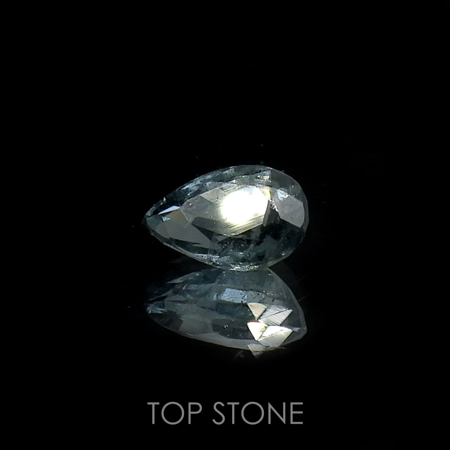 ブルースピネル(宝石名ブルー・スピネル) スリランカ産 0.29ct[210712156]4.9×3.3mm前後